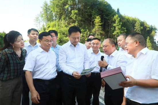 余红辉调研松材线虫病防治与马尾松改培试点项目、国储林工程技术研究中心建设情况